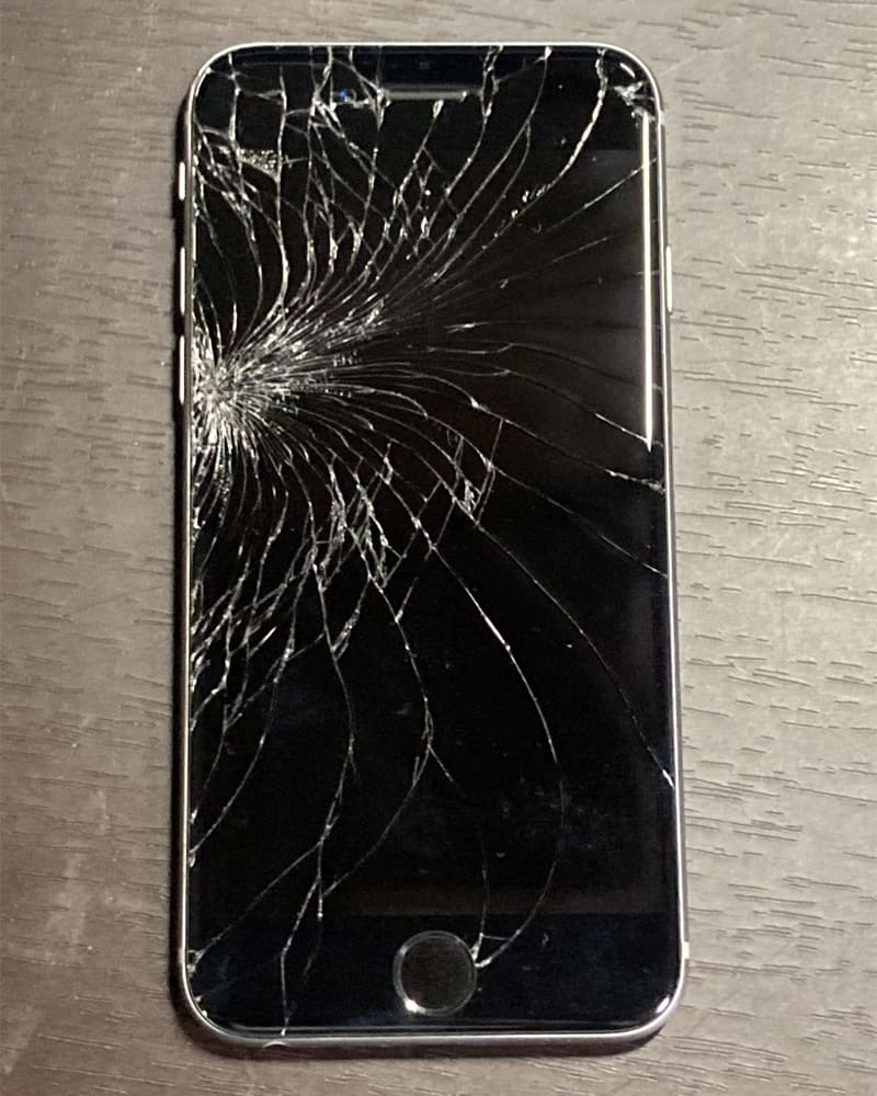 iPhone パネル交換