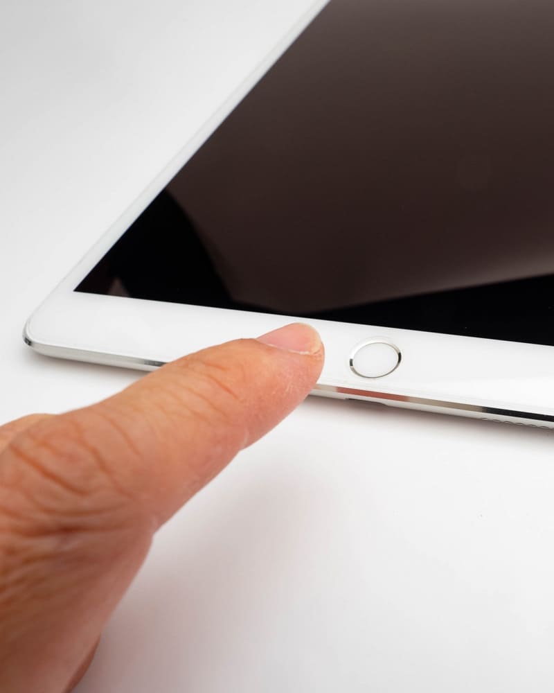 iPad ホームボタン交換