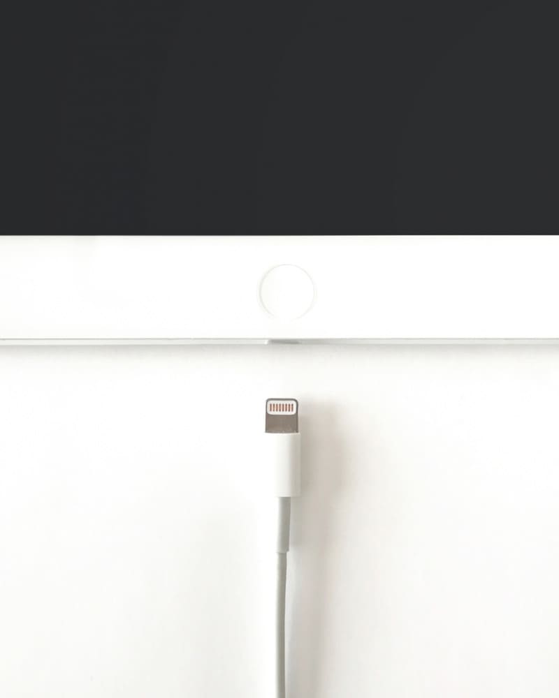 iPad ドックコネクター交換